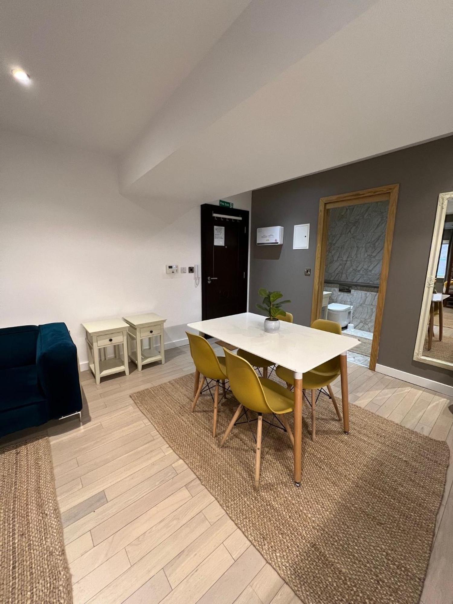 Beautiful City Centre Apartment Liverpool Bagian luar foto